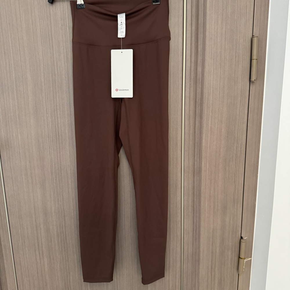 Lululemon Women's Brown Zip-Up Activewear - Picture 2 of 11